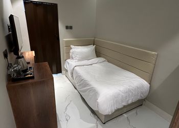 استديو بسرير مفرد ودخول ذاتي 