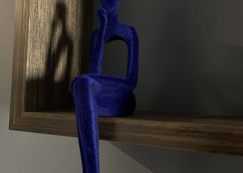 استديو بسرير ماستر وجلسة جانبية 