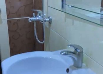 استديو بسرير ماستر وجلسة جانبية