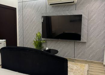 استديو بسرير ماستر