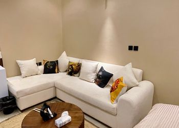 استديو بسريرين مفردة ودخول ذاتي 