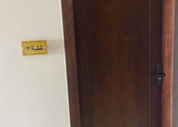 استديو بسرير ماستر وجلسة جانبية