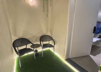 استديو بسرير ماستر وجلسة جانبية 