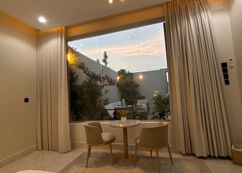 استراحة بغرفه نوم صاله أنيقة
