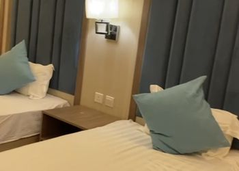 شقة بغرفتين نوم وغرفة جلوس 