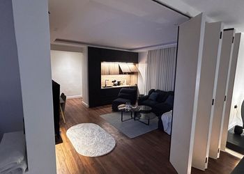 شقة بطابع مختلف وتصميم هادئ