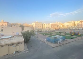 شقة بغرفة نوم وصالة 