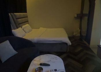 استديو بسرير ماستر ودخول ذاتي