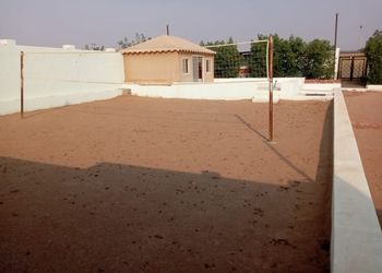 استراحة بجلسة خارجية ومجلس 