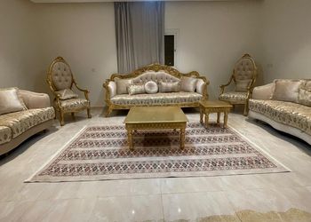 فيلا بمجالس واسعة وثلاث غرف نوم 
