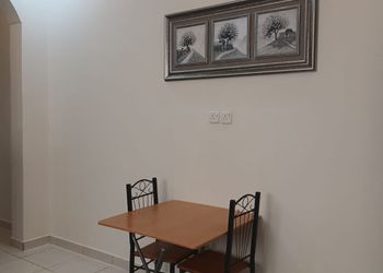 شقة بغرفة نوم وصالة