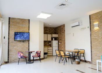 شاليه بمسطح اخضر