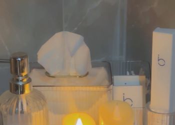 استديو بسرير ماستر وجلسه جانبيه