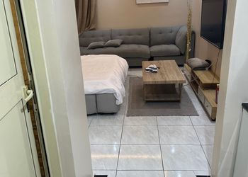 استديو بسرير ماستر ودخول ذاتي