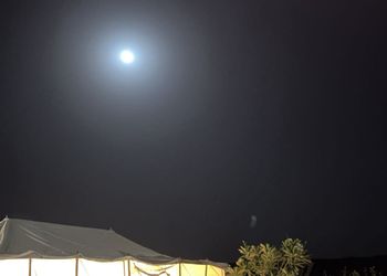 مزرعة ببيت شعر وأجواء ممتعة 