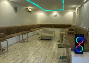 استراحة بجلسة خارجية ومسبح