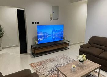 شقة راقية غرفتين نوم وصالة 
