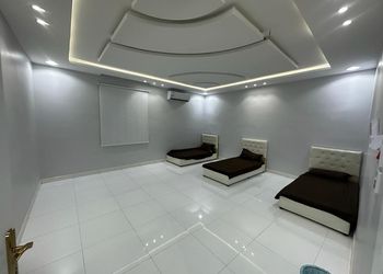 شاليه بجلسة خارجية والعاب مائية