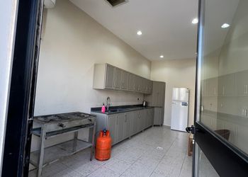 استراحة بمسطح اخضر