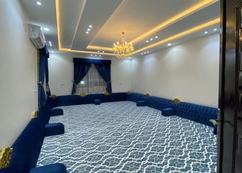 استراحة بمجالس وجلسة خارجية