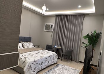 استديو بتصميم مودرن دخول ذاتي 