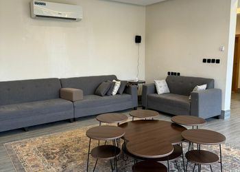 شالية انيق بمسبح واجواء ممتعة