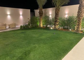 استراحة بجلسة خارجية ومسبح خارجي