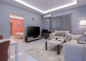 شقة فاخرة بدخول ذاتي 