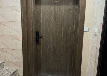 استديو بسرير ماستر