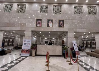 استديو بثلاث اسره فردية