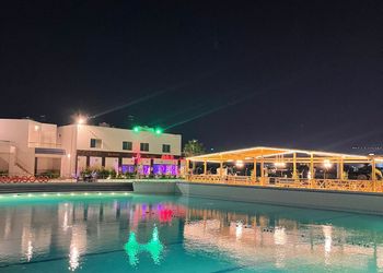شاليه بغرفتين نوم و صاله