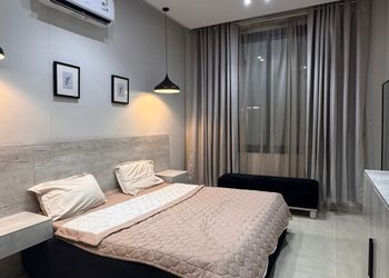 استديو بسرير ماستر ودخول ذاتي