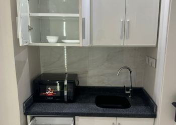 استديو هادئ بدخول ذاتي 