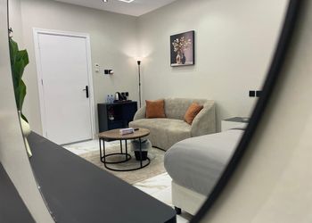 استديو بسرير ماستر