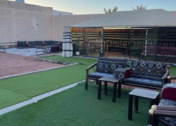 استراحة بألعاب أطفال