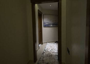 استديو بدخول ذاتي وتصميم أنيق 
