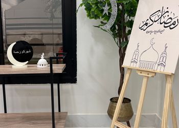 شاليه بغرفة نوم مطلة على المسبح