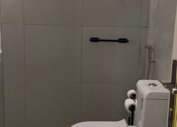شقة بغرفتين نوم وصالة 