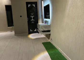 شاليه بمسبح خارجي وجلسة خارجية