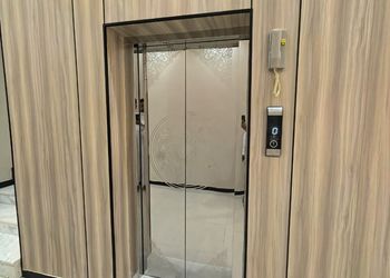 استديو بسرير ماستر ودخول ذاتي