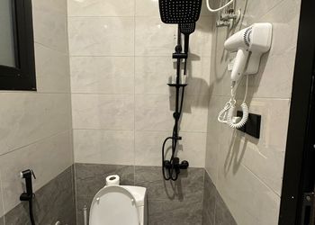 شقة بغرفة معيشة وغرفة نوم 