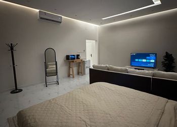 استديو بدخول ذاتي وسرير مريح 