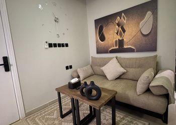 استديو بسرير ماستر