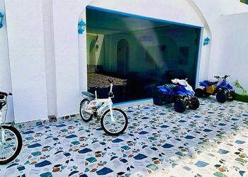 شاليه باطلاله على البحر