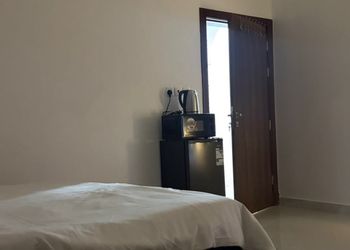 استديو هادئ بدخول ذاتي 