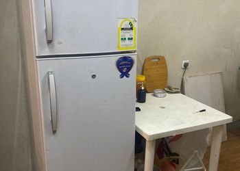 استراحة مع اسطبل خيول وجلسات