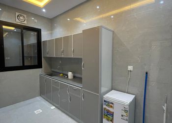استديو بسرير ماستر وجلسة مريحة 