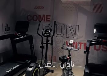 استديو بتصميم أنيق ودخول ذاتي