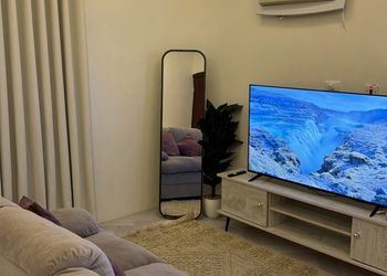 استديو هادئ بسرير ماستر 
