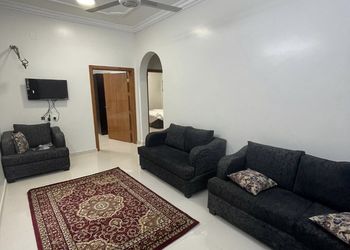 شقة بصالة وغرفتين نوم